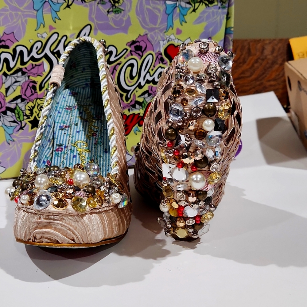 "Irregular Choice" ladies 9US 40 EU
